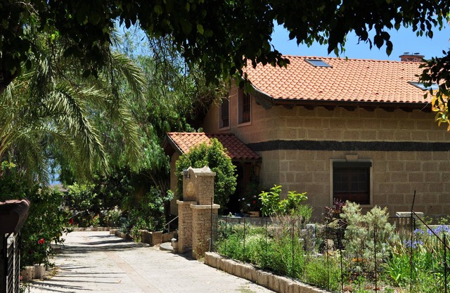 Casa Ludwig in Finca Yphys with FREE WIFI