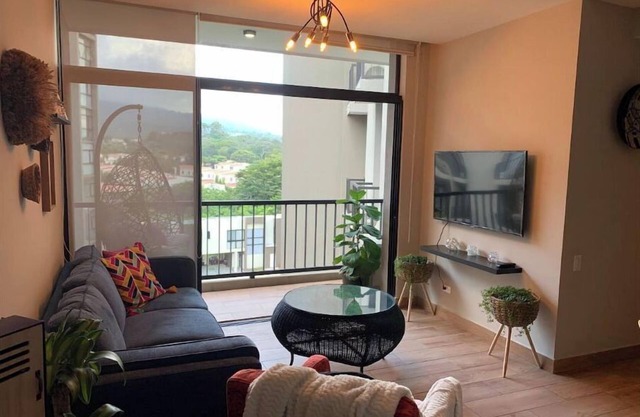 🌙Casa Luna🌙 Comfortable & Centric Apt-Santa Tecla