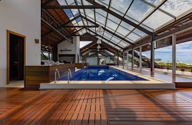 Casa Mar Floripa - 7 suites - Ocean Front Paradise