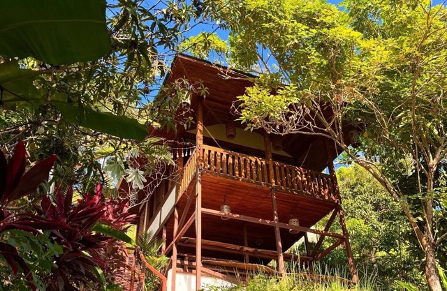 Casa Matapalo – Jungle Casita - short distance to Jaco Beach & town