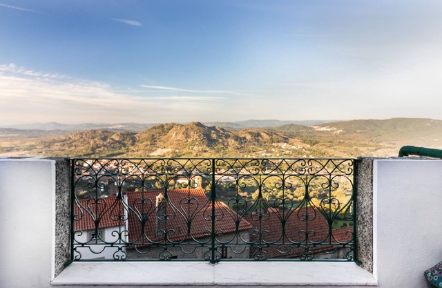 Casa Mont'Santo - The Most Portuguese Village