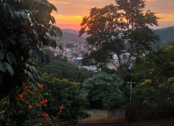 casa montanha com piscina