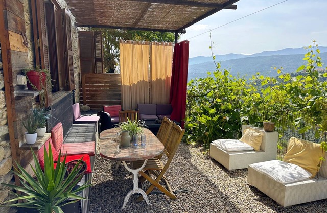 Casa Nebbia, flat in stone house