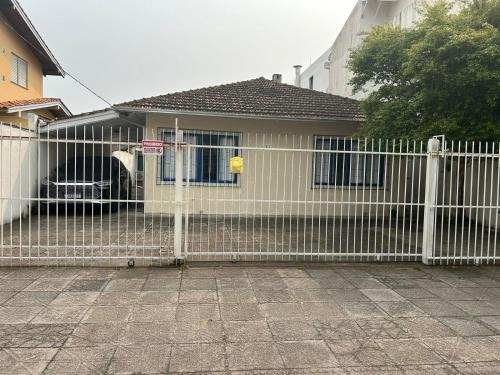 casa no centrinho de canas