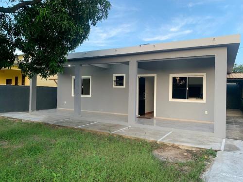 Casa no Distrito de Arraial