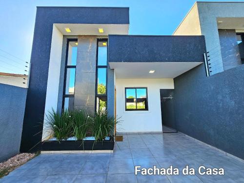 Casa NOVA 03 quartos prox Paraguai e Itaipu
