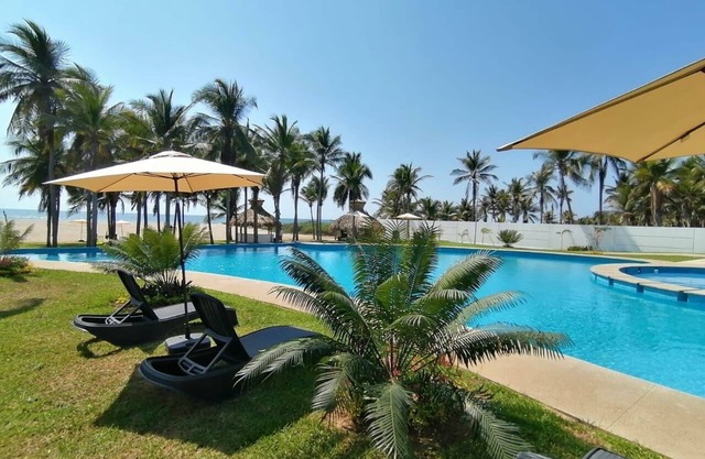 Casa Nueva con Alberca y Club de Playa Wi-fi en Acapulco