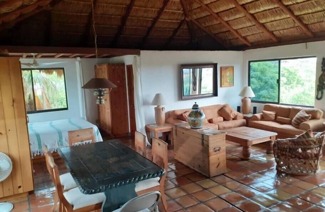 Casa Pájaros - Entire Upper Unit