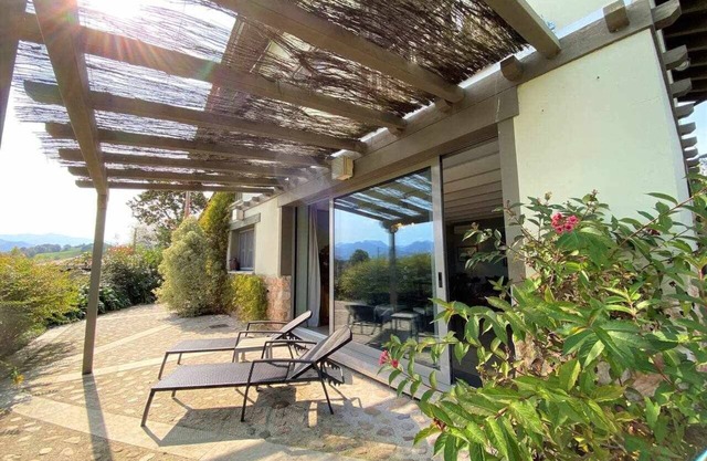 Casa Palo, Balcony to Picos de Europa.
