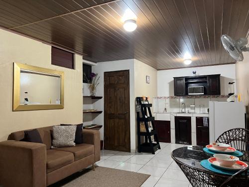 Casa Quetzal Liberia - No Garage