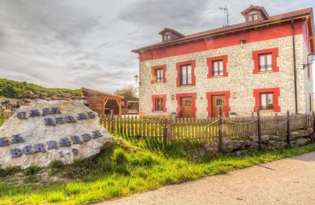 Casa Rural La Bernarda for 16 people