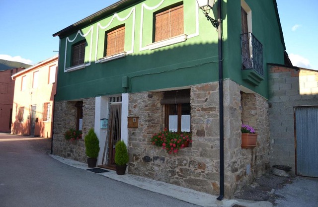 CASA RURAL GISTREDO