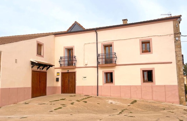 Casa Rural con Jacuzzi, BBQ, chimenea y mucho mas