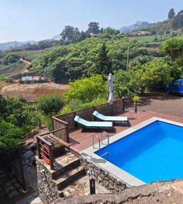 CASA RURAL CON PISCINA PRIVADA El ROBLE