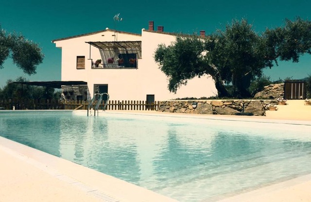 Casa Rural Flores Amarillas