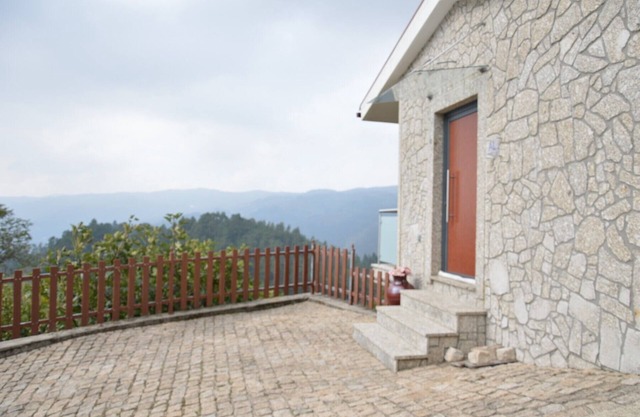 Casa rural para 2 perto do Gerês