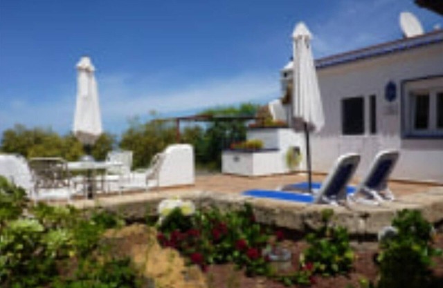 Casa Saskia with view to Avocado plantation and Atlantic.nHeated Poolarea