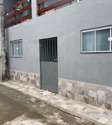 Casa Simples 2 Quartos Privada