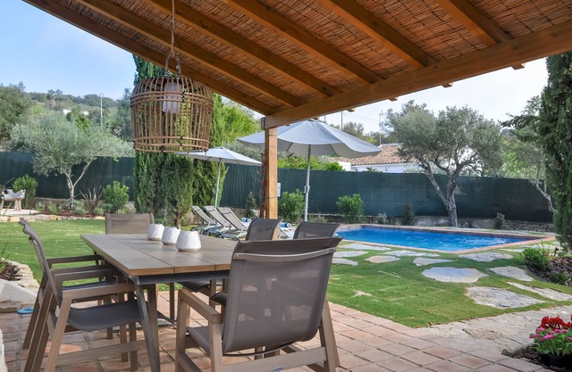 Casa Soalheira old countryside farm house in the hills of the Algarve