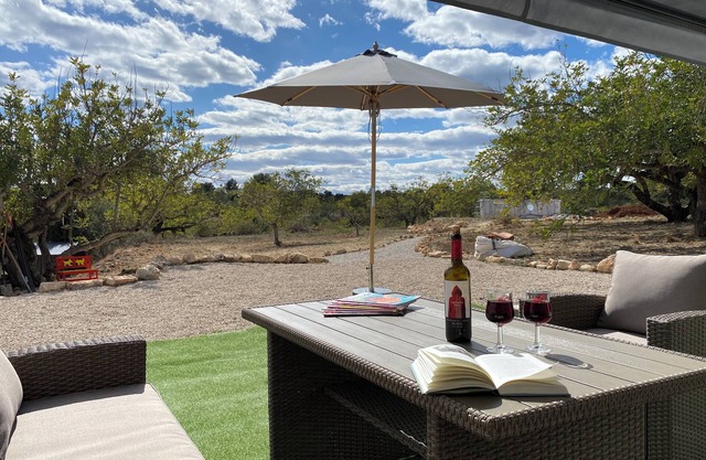 Casa the Dutchman, totally off-grid,on a private plot of 10.000m2