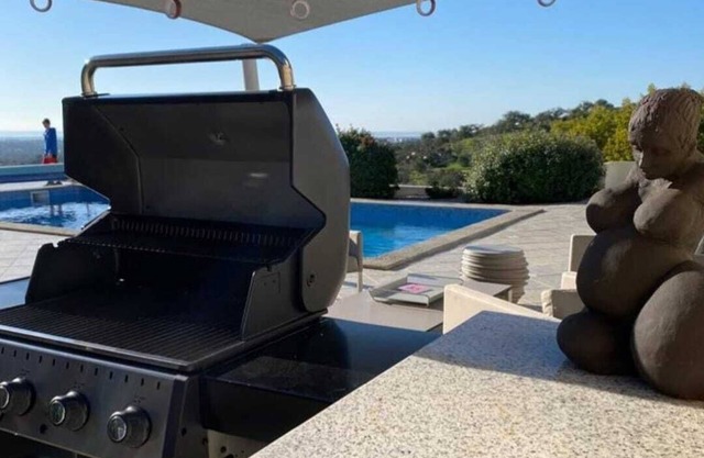 Casa Tin Tin with swimming pool 10 minutes from Fuseta beach