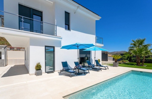 Casa Valdearenas Iznájar by Ruralidays