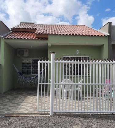 Casa verde de ferias Itapoá-SC