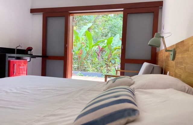 Casa Verde-Mar (Cozy Forest & Beach House)