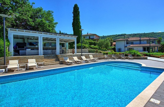 Casa White - Holiday Home with private pool and big garden near Castiglion Fiorentino, in Tuscany