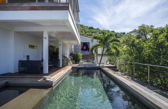 Casaroc (2/3 Rooms) Luxury villa