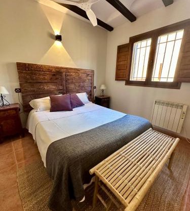 Casas Bajas Alojamiento Rural
