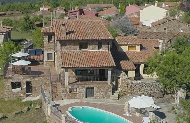 Casas Rurales Lalo y Chelo