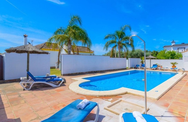 Casas Villanueva - Casa Familiar Conil de la Frontera by Ruralidays