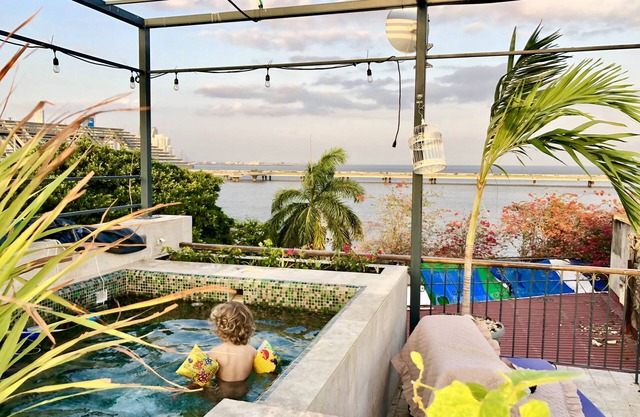 Casco Casa Amigos - the only house in Casco