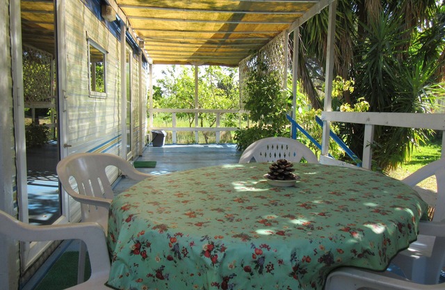CASETTA IN THE COUNTRYSIDE, FRONT SEA