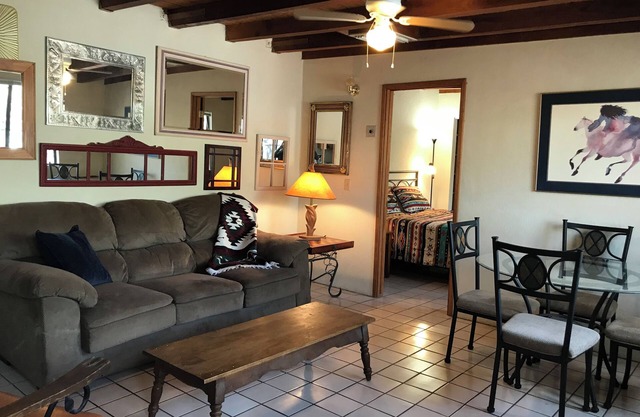 Casita on 10.5 Acre Guest Ranch, Full Kitchen, Full Bath, Washer and Dryer