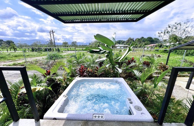 Casita Sura with Jacuzzi