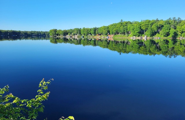 Castaways Cottage on Croton Pond #3