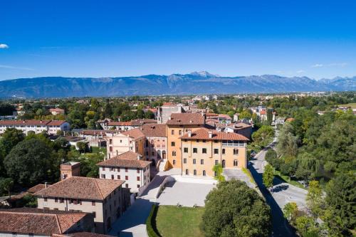 Castello di Porcìa - Residence Agrituristico