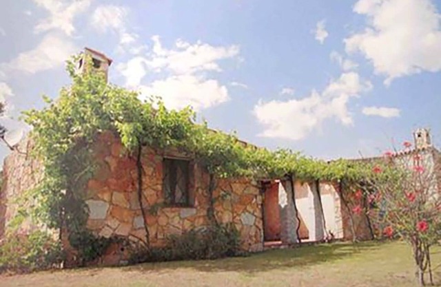 CASTIADAS Sant'Elmo STONE VILLA ON THE SEA WITH LARGE GARDEN