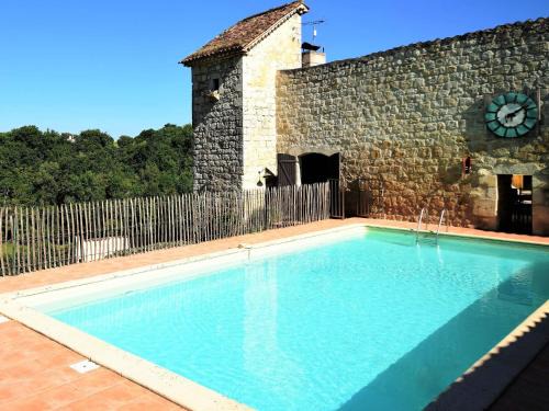 Castle near Agen with Shared Pool