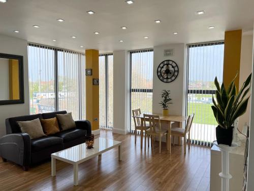 Castle Quarter - Free Parking - Fast Fibre