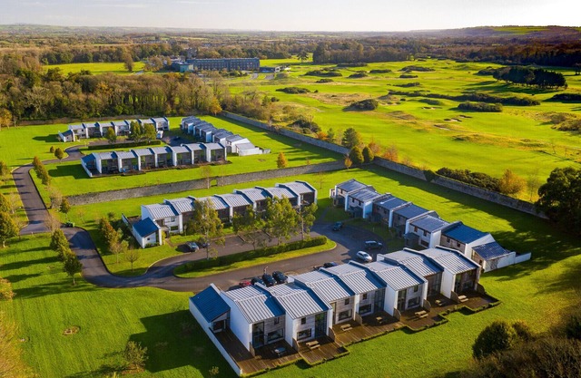Holiday Lodges 