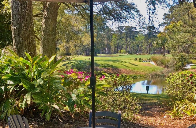Casually Elegant Villa: Patio for Relaxing; Short Walk to Beach; on Golf Course