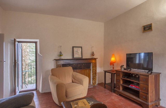 Casuccia apartment is located in a typical village house