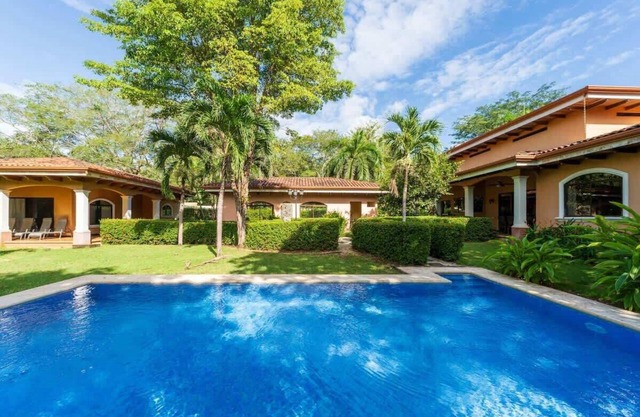 Catalina Cove 3- 6 Bedroom+Loft Home