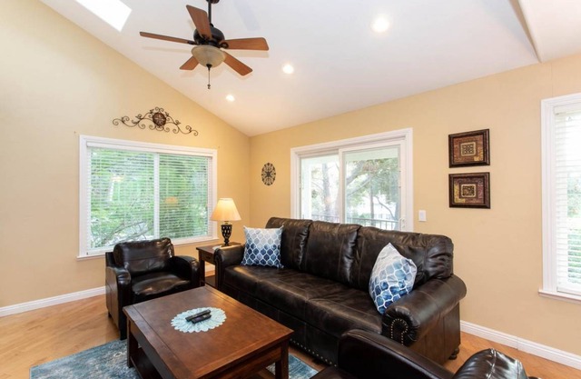 Catch Me a Cab-Active Winery House