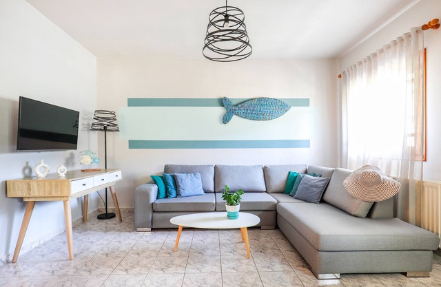 Catherine Blue Suite 1 - 4 minutes off the beach