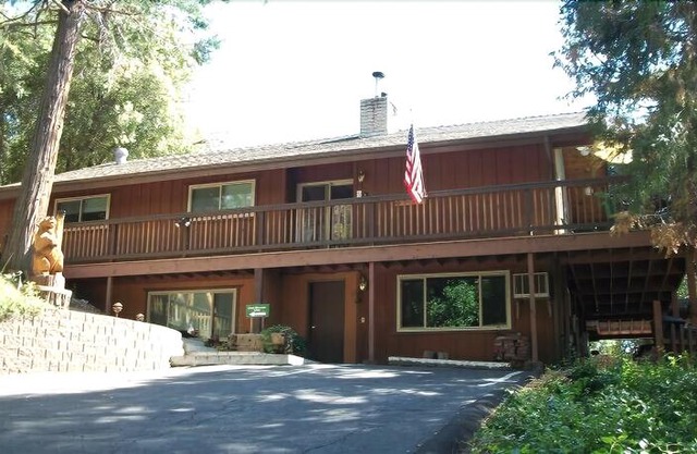 Cedar Mountain Lodge - 3br/2ba