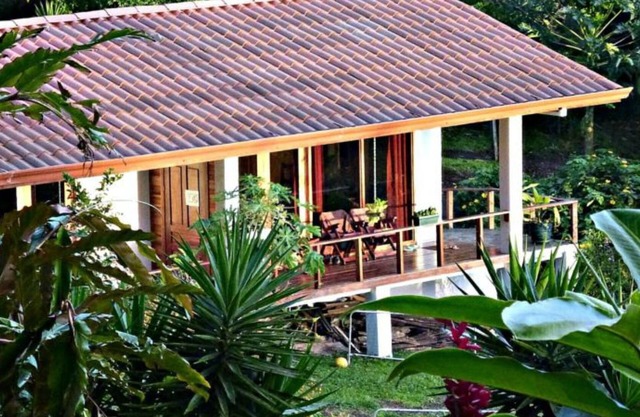 Ceiba Tree Lodge, a hidden gem at Lake Arenal-spectacular views over the Lagoon